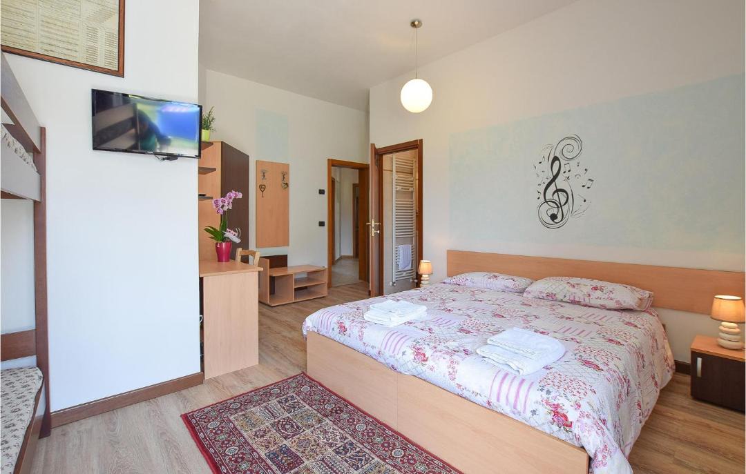 Photo of Bedroom in Sovramonte