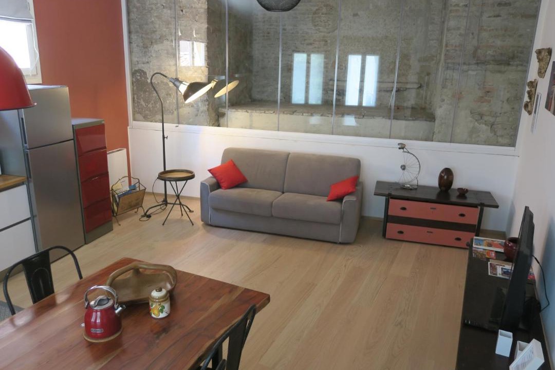 Photo of Livingroom in Historic Centre