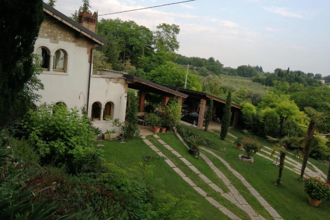 Photo of Others in Montioni