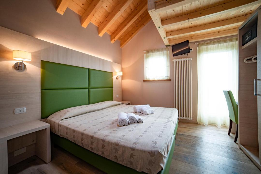 Photo of Bedroom in Velo Veronese