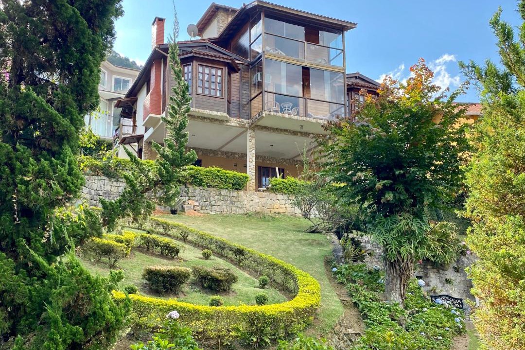 Photo of Buildings in Teresopolis