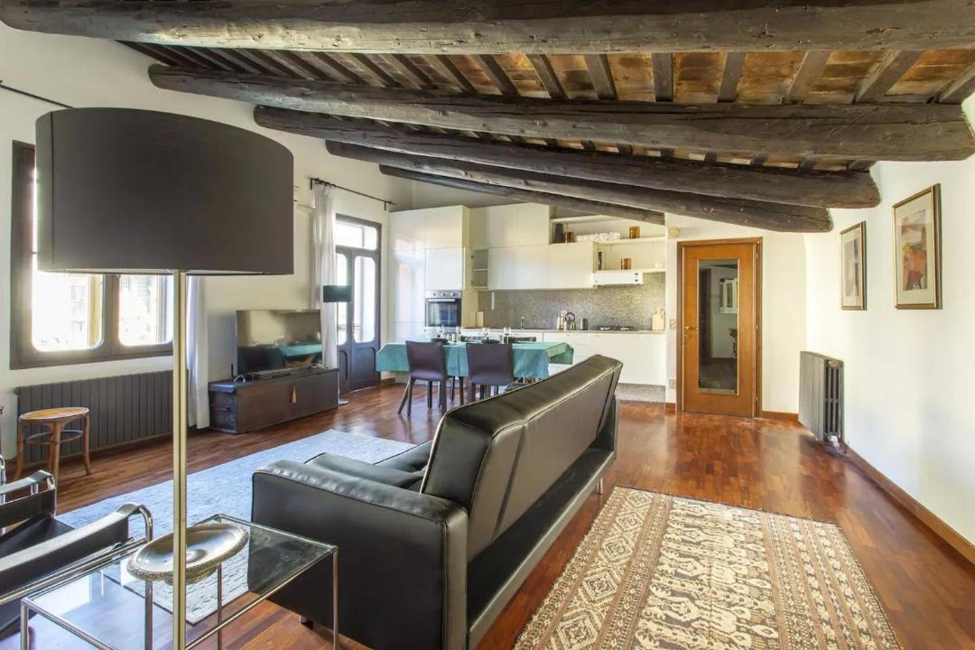 Photo of Livingroom in Historic Centre
