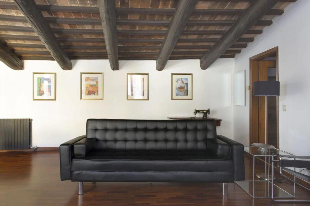 Photo of Livingroom in Historic Centre