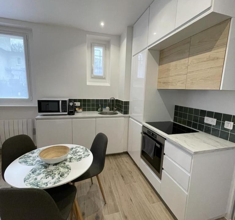 Photo of Kitchen in Le Plessis-Robinson