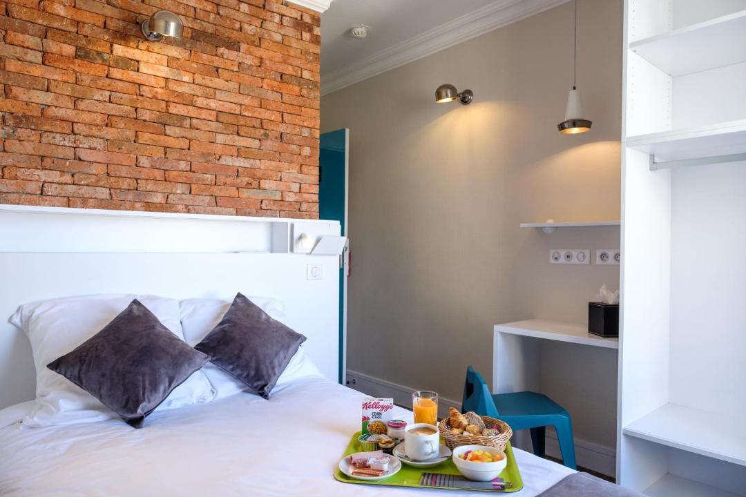 Photo of Bedroom in Montparnasse