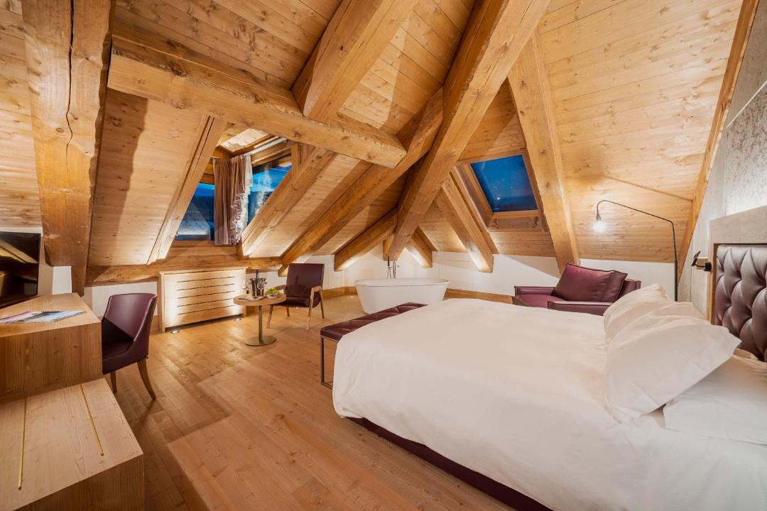 Photo of Bedroom in Cortina d'Ampezzo Historic Centre
