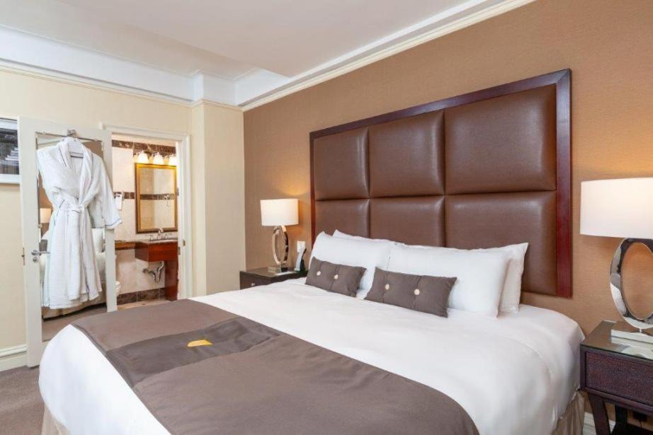 Photo of Bedroom in Sutton Place