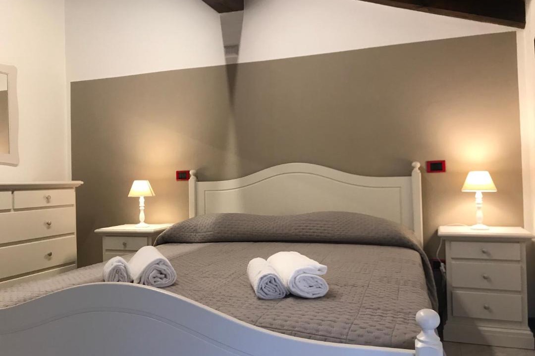 Photo of Bedroom in Peschiera del Garda City Centre