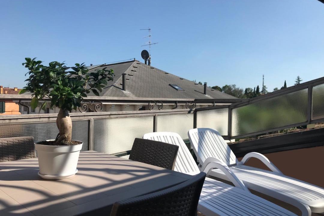Photo of Patio Balcony in Peschiera del Garda City Centre
