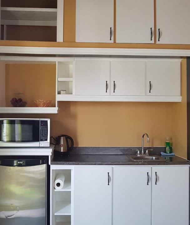 Photo of Kitchen in Caribbean Estates