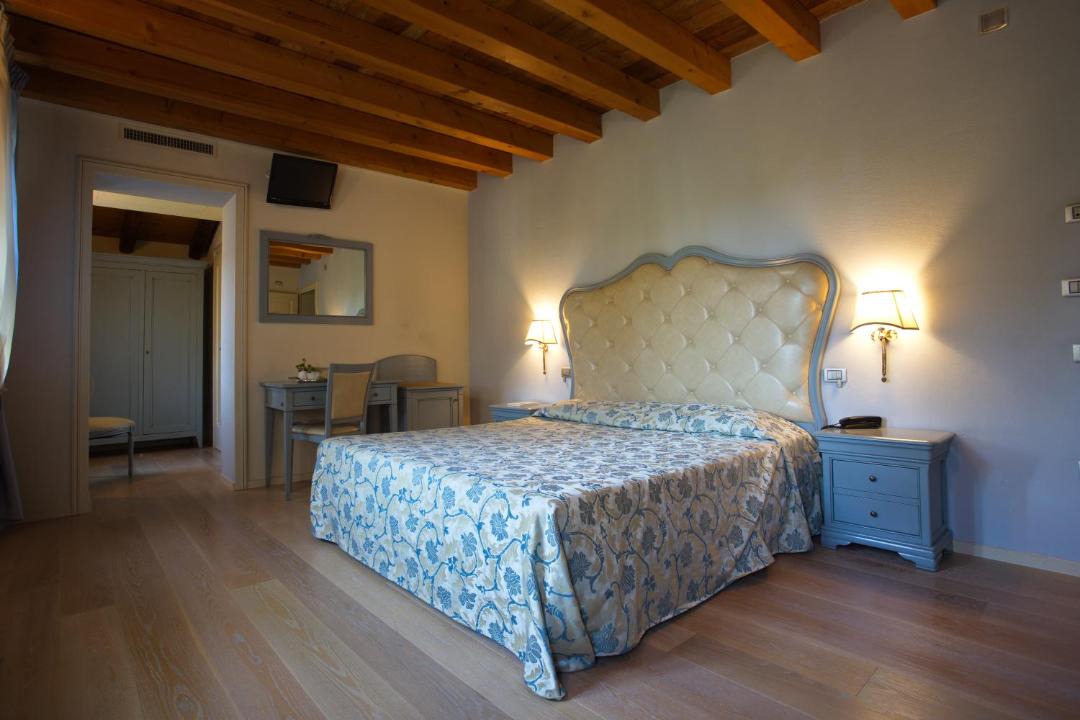Photo of Others in Asolo