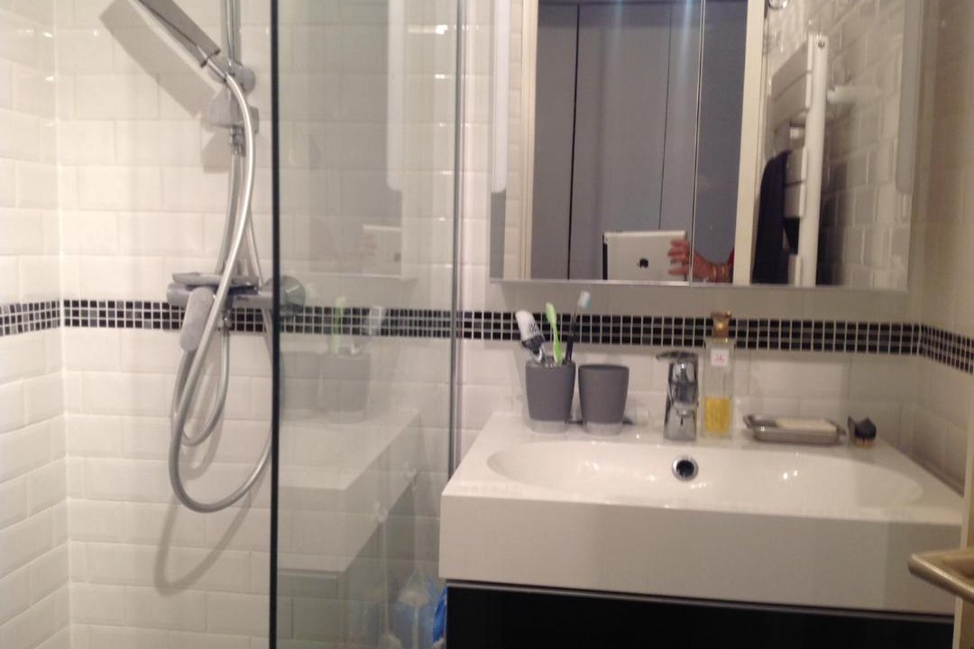 Photo of Bathroom in Parc-de-Montsouris
