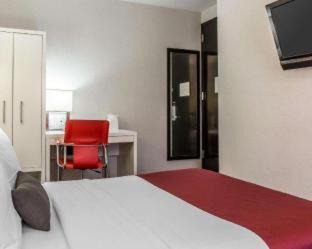 Photo of Bedroom in Chelsea