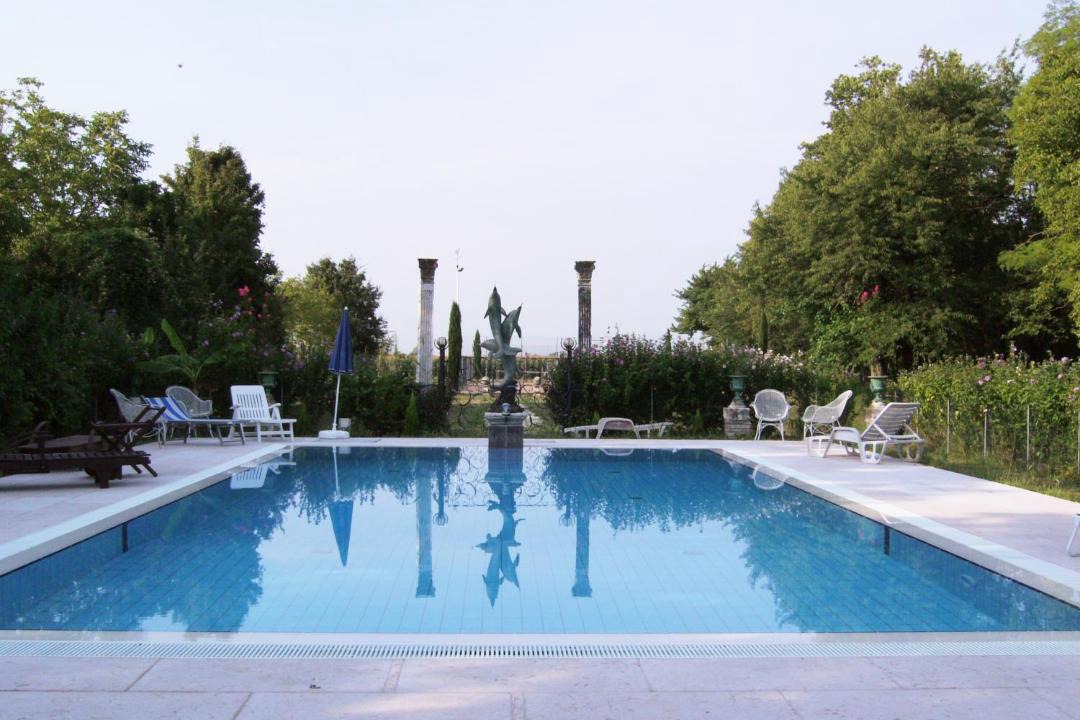 Photo of Outdoor in Rovare