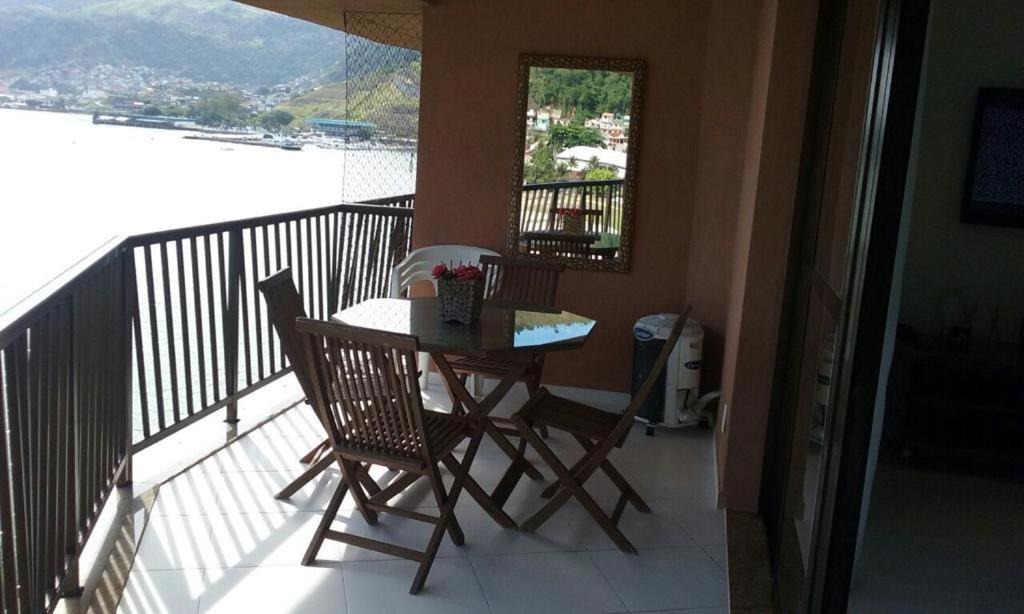 Photo of Patio Balcony in Praia do Jardim