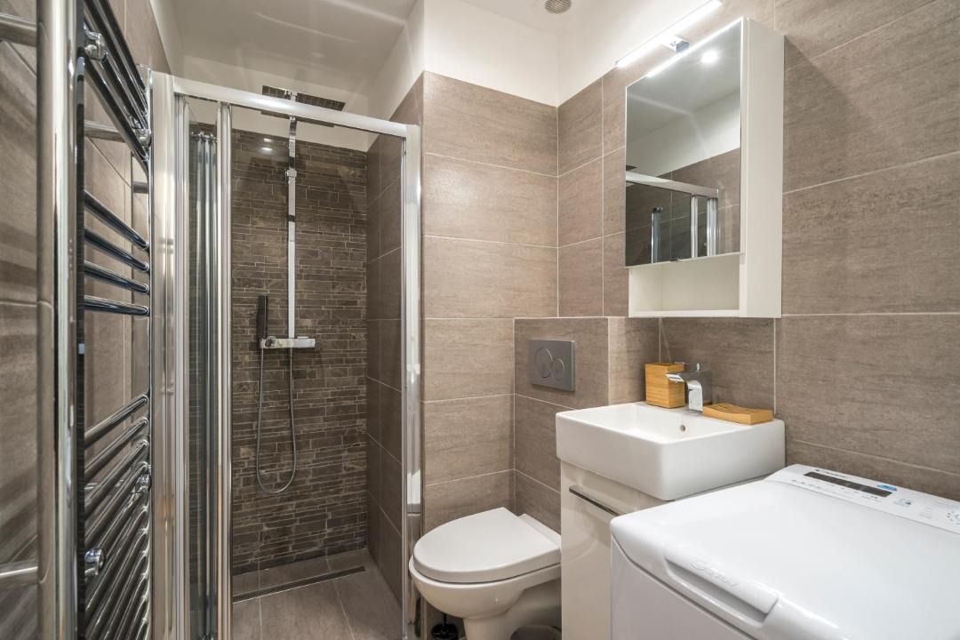 Photo of Bathroom in Fontenay-aux-Roses