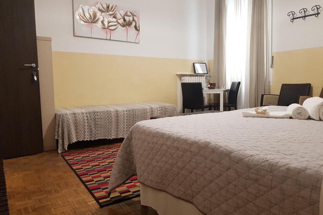 Photo of Bedroom in Verona City Centre