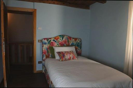 Photo of Bedroom in Cison di Valmarino