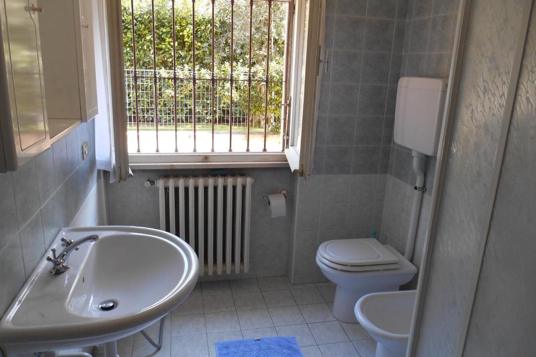 Photo of Bathroom in Montioni