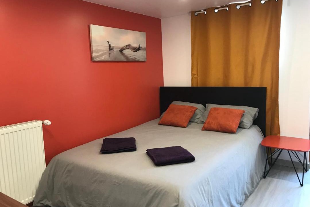 Photo of Bedroom in Antony