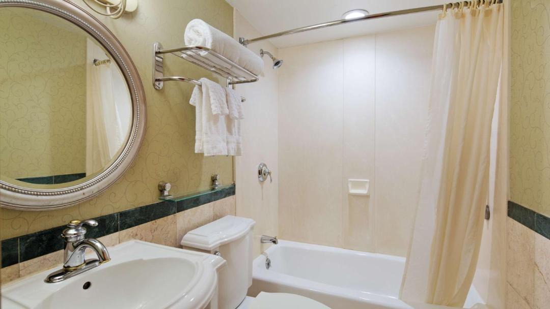 Photo of Bathroom in Flushing Chinatown