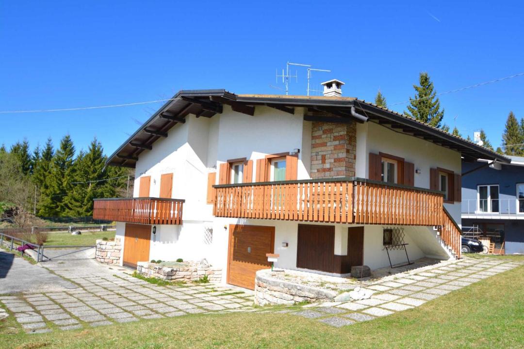 Photo of Others in Asiago