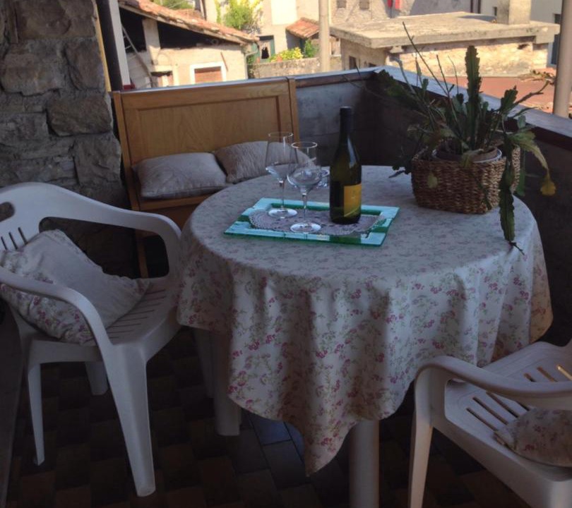 Photo of Patio Balcony in Miane