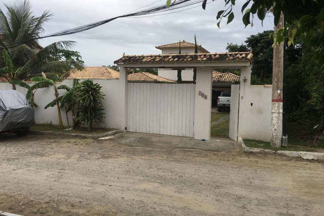 Photo of Buildings in Caravelas