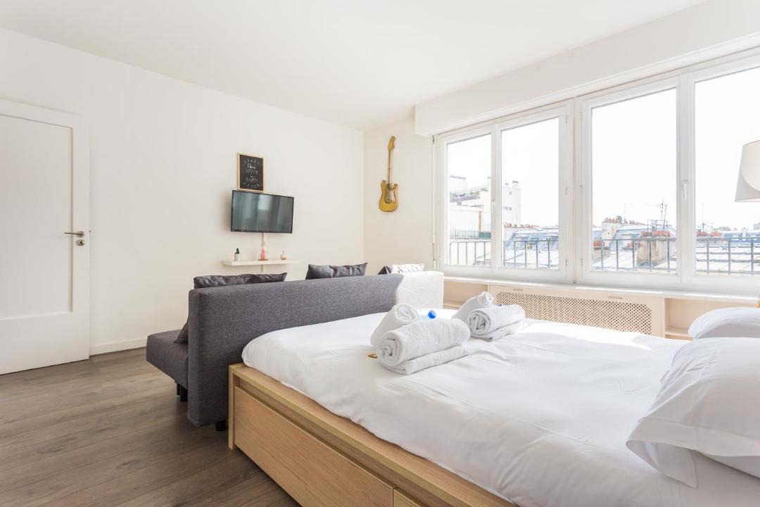 Photo of Bedroom in Passy