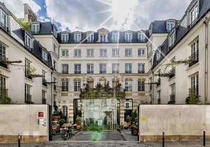 Kube Hotel Paris