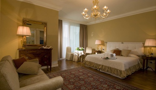 Superior Double Room, Balcony, Garden View