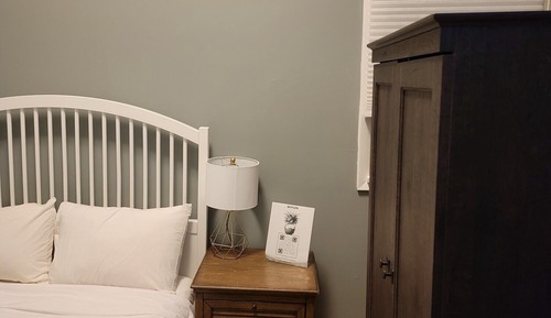 City Double Room (Shared Bathroom)