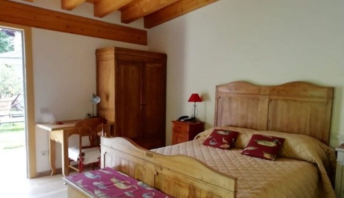 Superior Double Room, River View (Meschio)