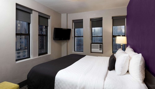 Executive Room, 1 King Bed, Non Smoking