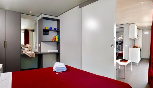 Superior Mobile Home, 2 Bedrooms
