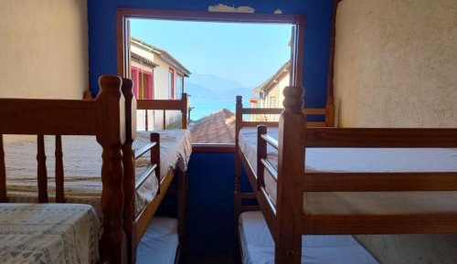 Bunk Bed in Mixed Dormitory Room