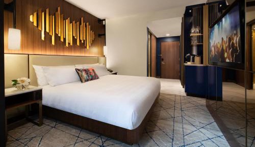 Standard King Room