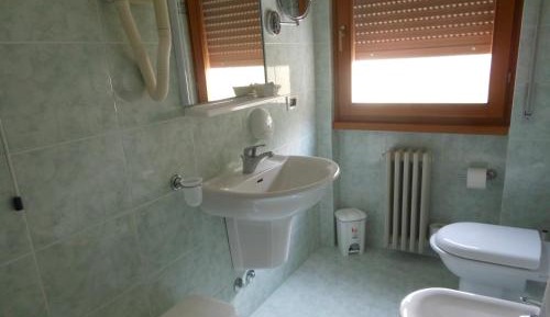 Superior Double or Twin Room with Lake View