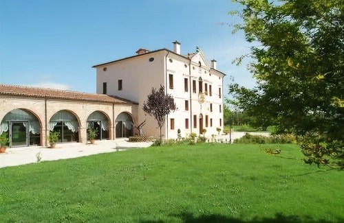 San Bonifacio Hotel | Villa Bongiovanni