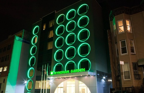 Brooklyn Hotel | Wyndham Garden Brooklyn Sunset Park