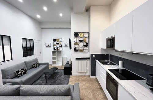 10th Arrondissement Apartment | Urban Flat 66 - Pretty 3 bedroom in Paris