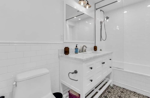 Gowanus Apartment | Stylish 2BR Loft - Carroll Gardens - Prime area