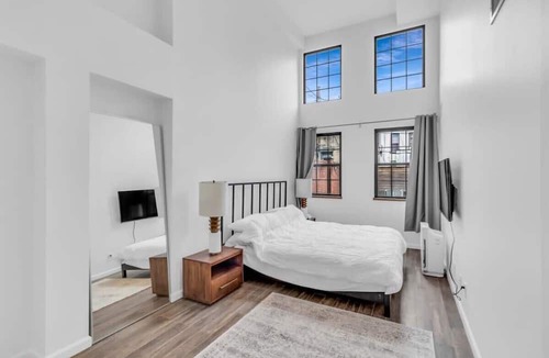 Gowanus Apartment | Stylish 2BR Loft - Carroll Gardens - Prime area