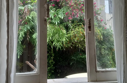 Leme House | Discover the charm of staying at Casa 11, in the heart of Leme/Copacabana!
