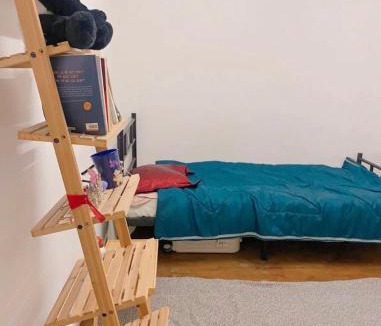 Cachan House | Cheap room next to train B, easily go to center Ville