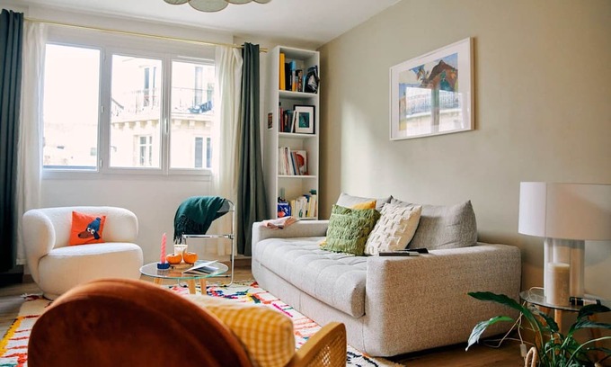 Saint-Lambert Apartment | Comfortable and warm apartment